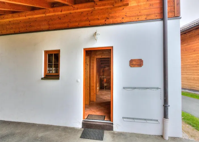 With Private Garden Vakantiehuis *